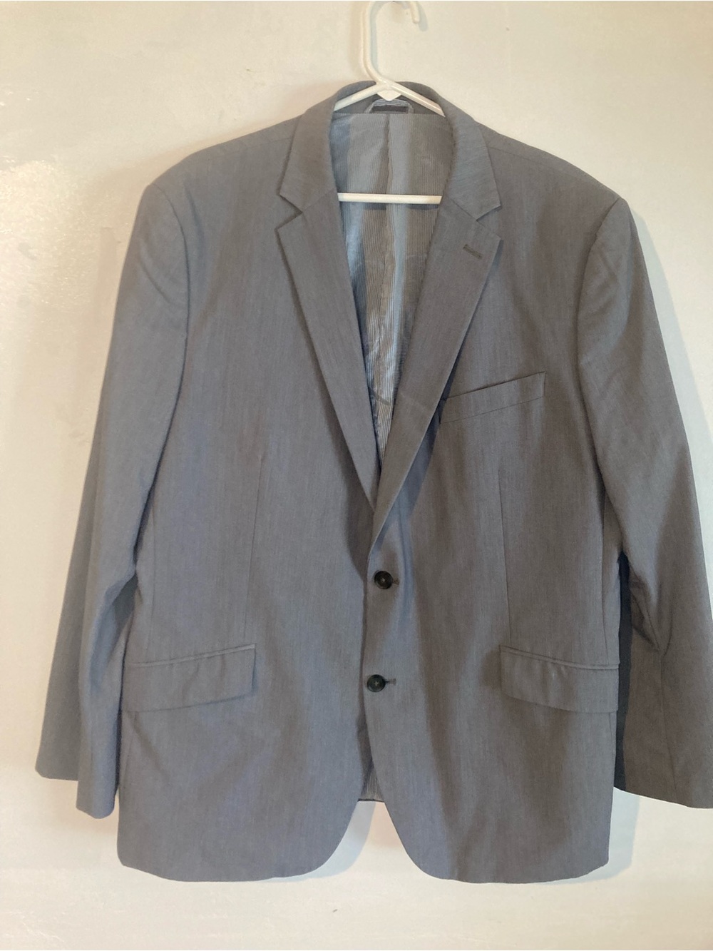 Madison Light Gray Two-Button Sport Coat